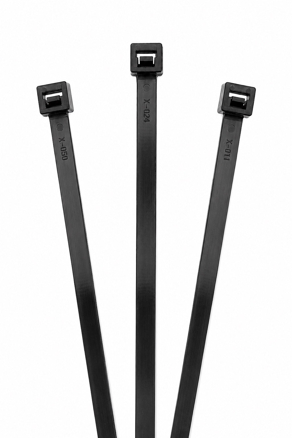 Black nylon cable ties 8 inch 100 pack product image